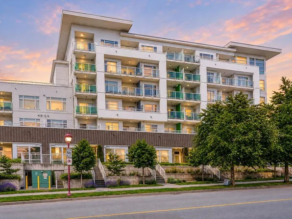 9015 120th St #308, Delta, BC V4C 0E3