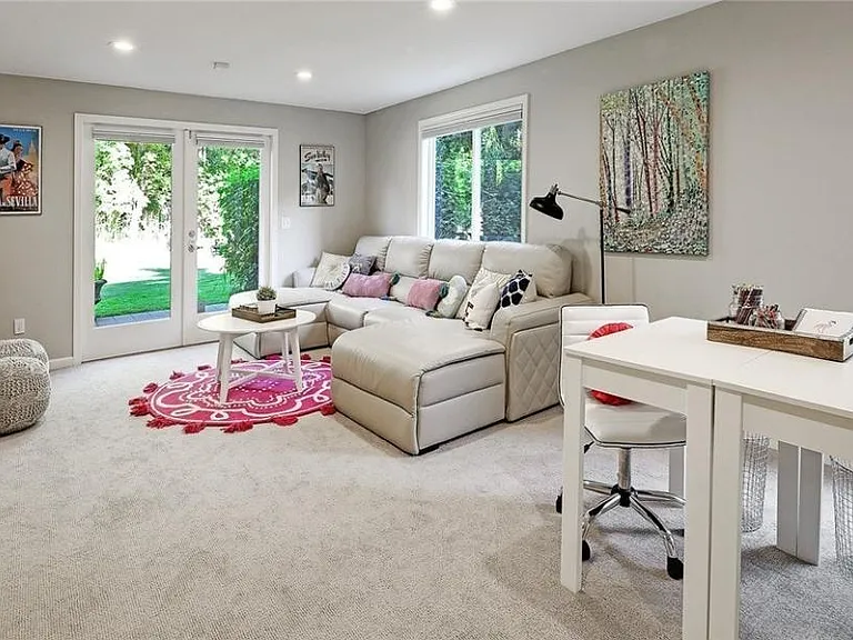 2740 Evergreen Point Rd — Photo 14