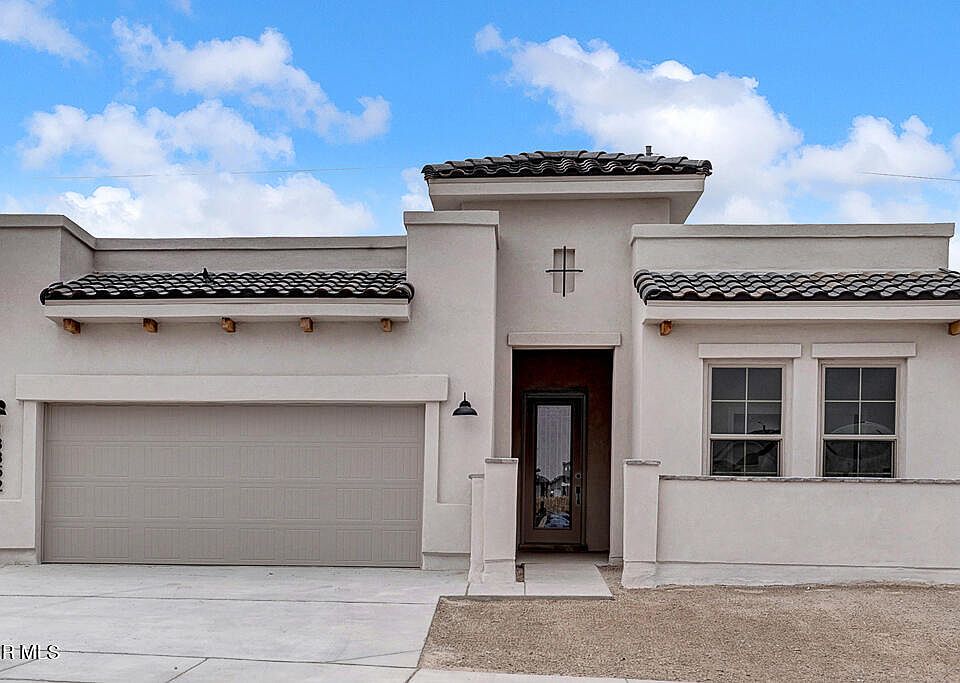 1st image of 13352 Emerald Glass Dr