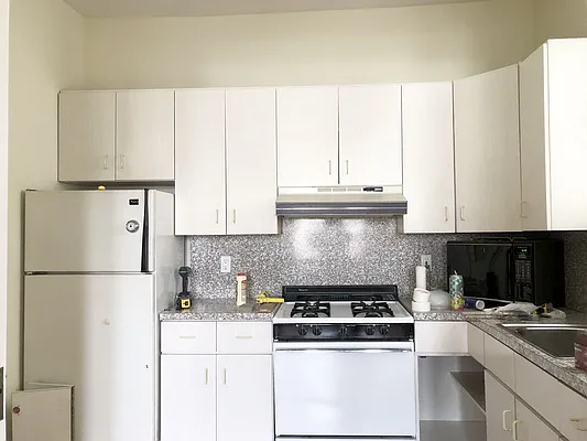 Rented by Coldwell Banker Reliable Real Estate | media 11