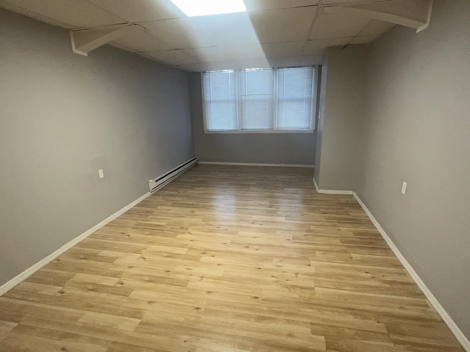 715 N Michigan Ave — Photo 2