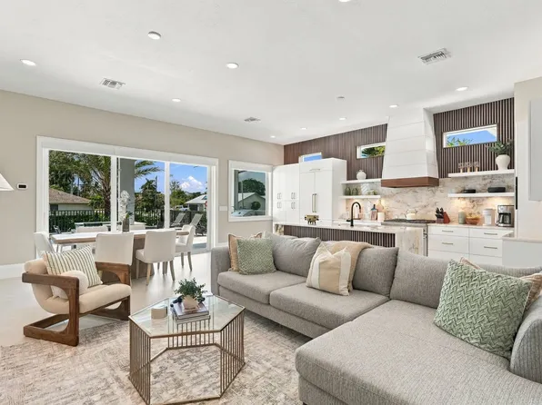 10702 6th St N Floor 1-ID1638628P, Naples, FL 34108
