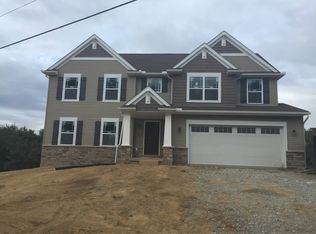 5547 Boggs Rd, Zanesville, OH 43701