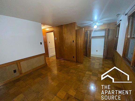 4th image of 3338 N Seeley Ave #2