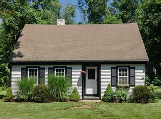 36 Mill Ln, Cohasset, MA 02025