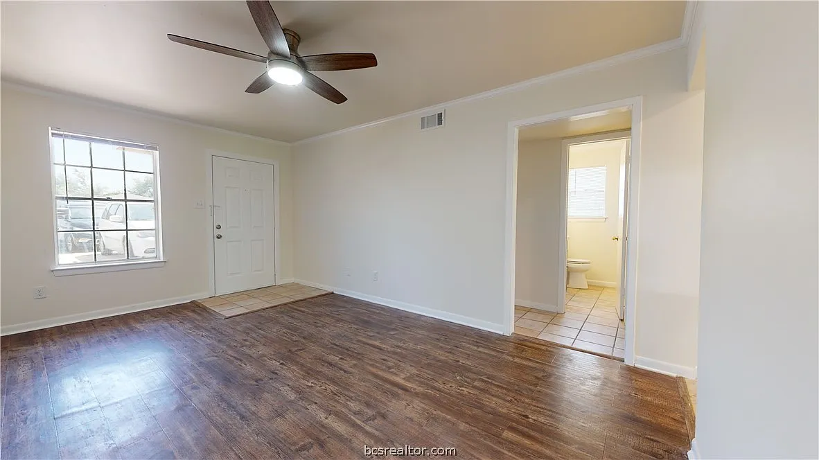 2 bed, 1.0 bath, 798 sqft, $1,175 — Photo 4