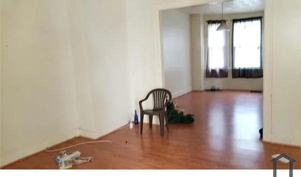 3023 Presstman St — Photo 1