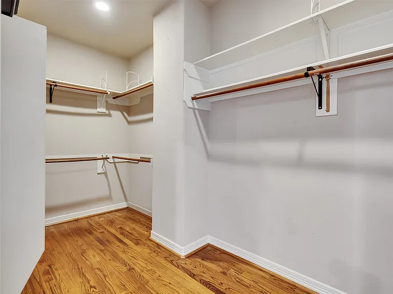 2540 Prospect St #B — Photo 24