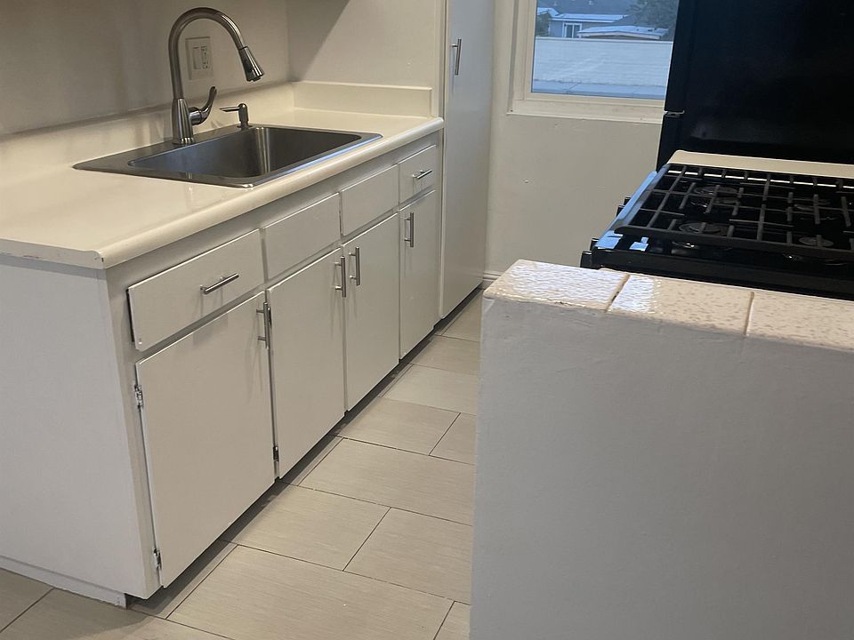 1st image of 7722 Chapman Ave #4