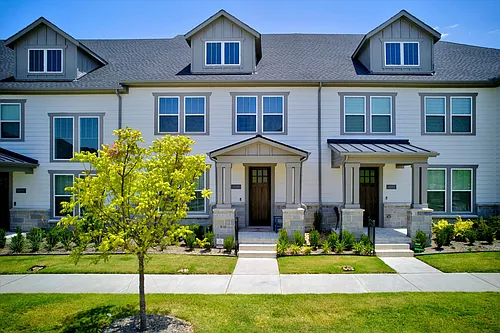 8900 Magnet Dr Photo 1