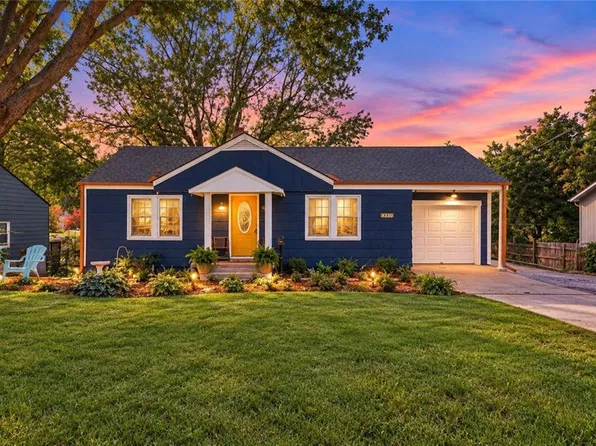 3330 Blue Ridge Blvd, Independence, MO 64052