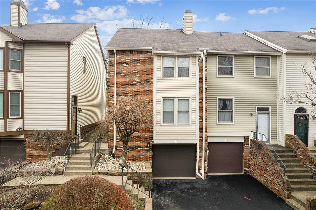 317 Spring Run Dr photo 1