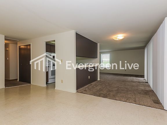 5th image of 5666 Troy Villa Blvd