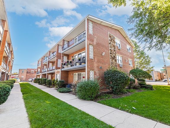3rd image of 6255 S Mason Ave APT 2D