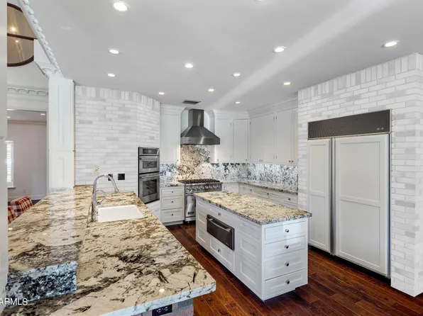 1 W KEIM Drive, Phoenix, AZ 85013