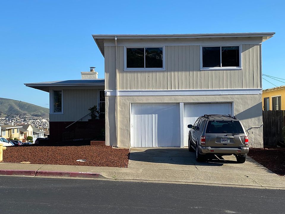 1st image of 485 Avalon Dr