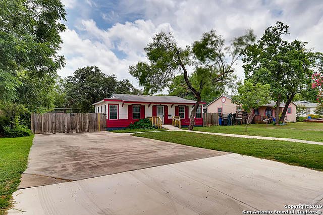 1st image of 524 Westminster Ave