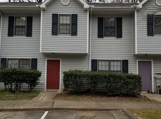 1015 Parkthrough St, Cary, NC 27511