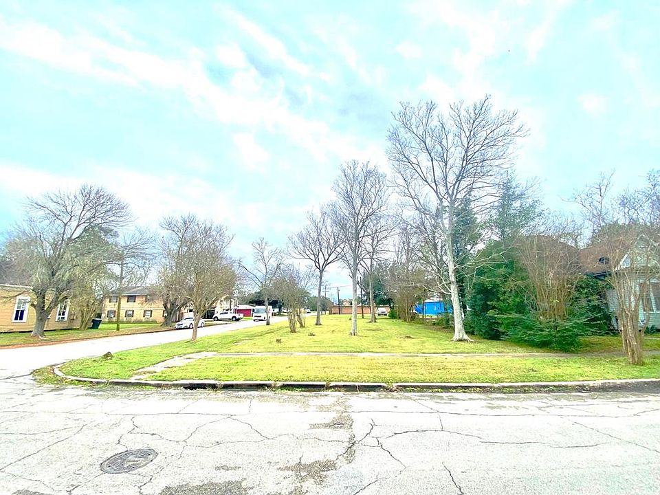1st image of 1409 Hazel St