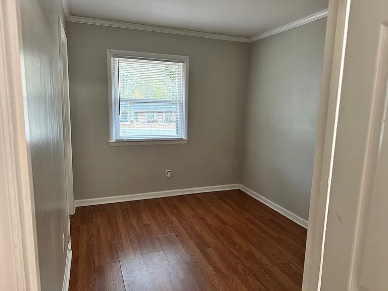 1561 Marble St — Photo 13