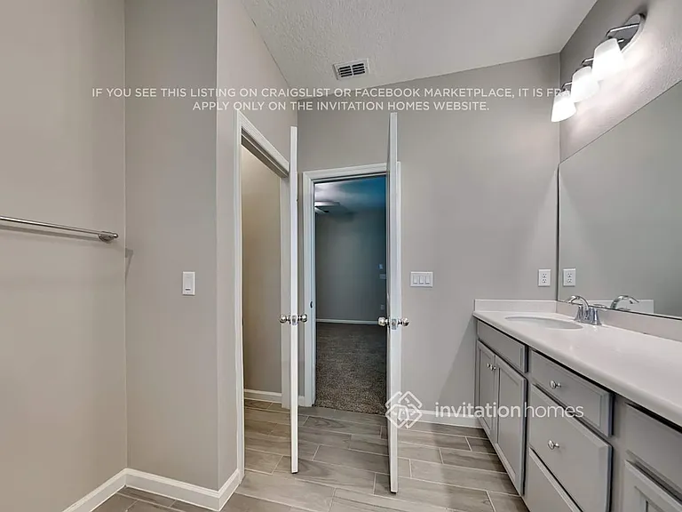 9822 Lemon Grass Ln — Photo 10