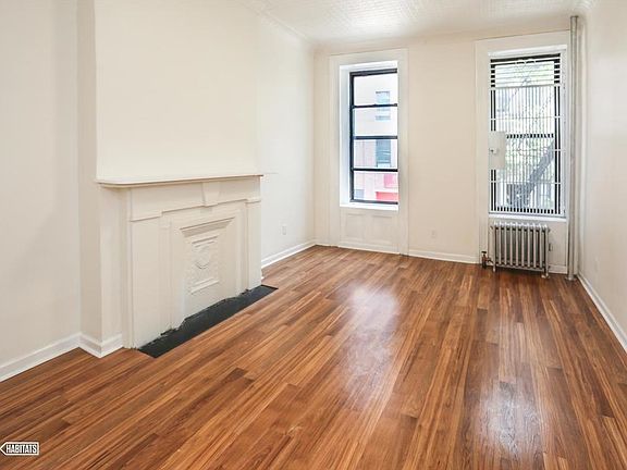 5th image of 446 W 49th St APT 2D