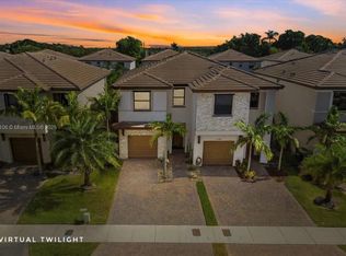 Campo Bello, Homestead, FL 33032