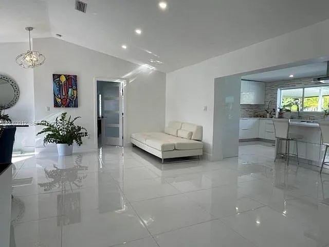 15551 SW 155th Ave — Photo 18
