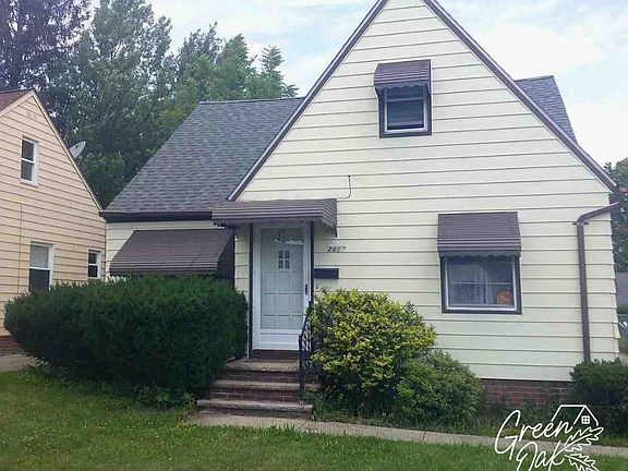 2nd image of 12817 Oakview Blvd