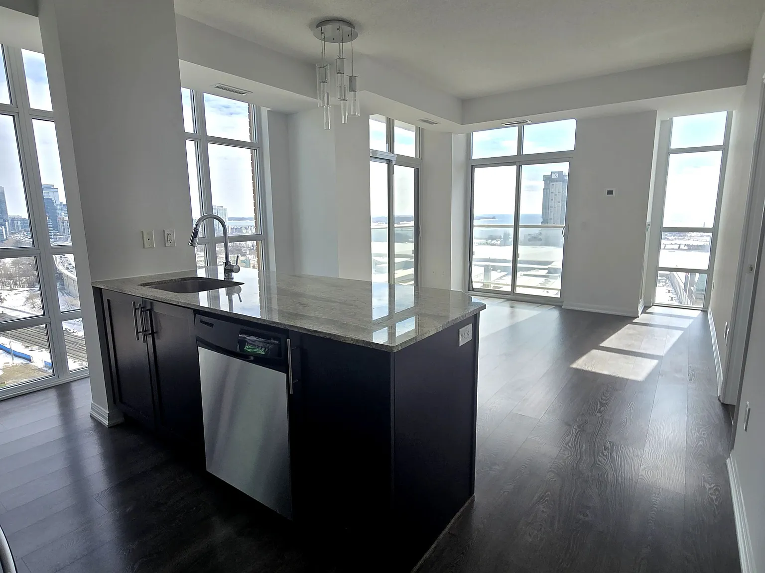 2 bed, $3,300 — Photo 2