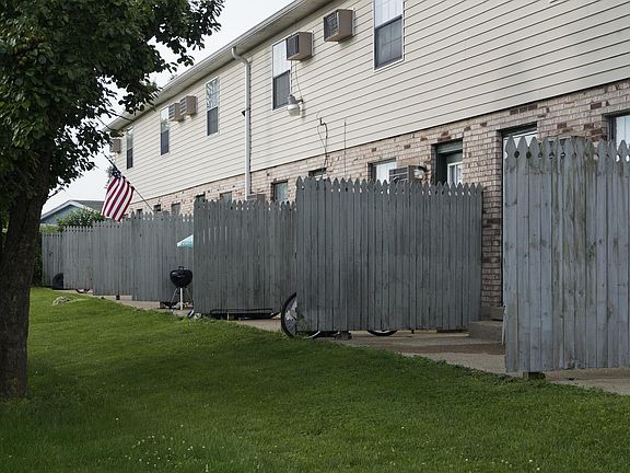 2nd image of 5265 College Corner Pike APT 9