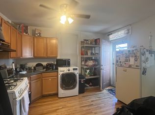 3006 N Sheffield Ave, Chicago, IL 60657
