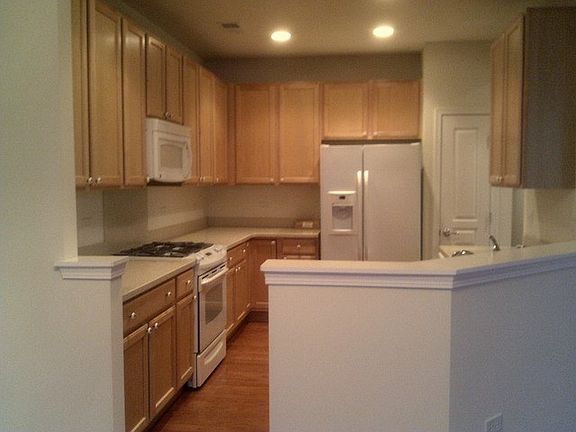 3rd image of 13382 Bluebird Ln