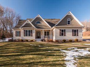 6 Cemetery Rd, Newtown, CT 06470