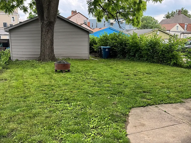 224 Walnut St — Photo 15