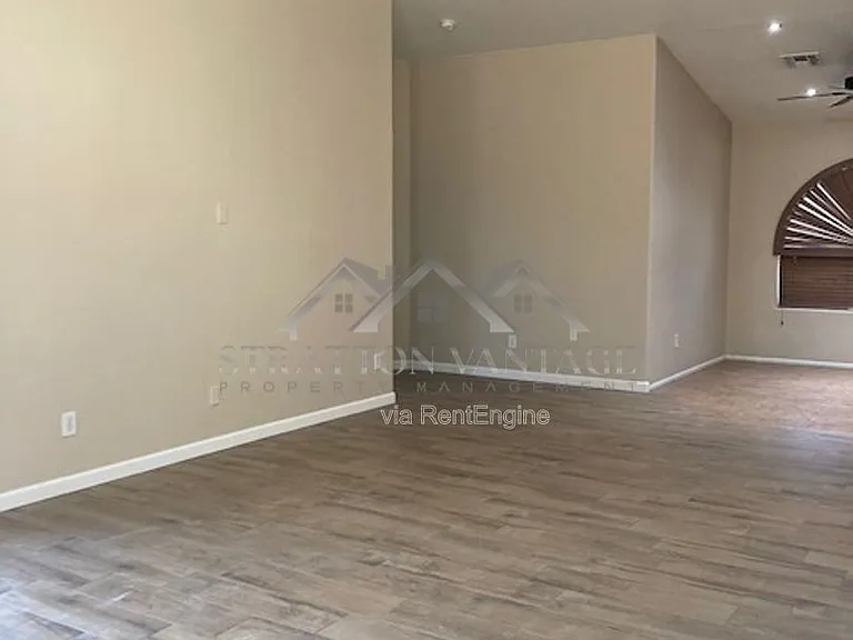 4445 E Amarillo Dr — Photo 32