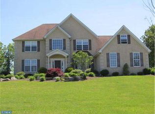 33 Valley Brook Rd, Boyertown, PA 19512