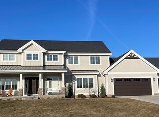 6467 Revere Pass, Deforest, WI 53532
