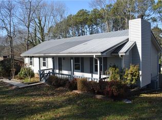 377 Oakridge Dr SE, Cartersville, GA 30121