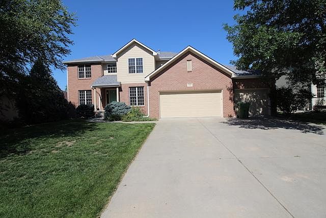 1st image of 5920 S 88th St
