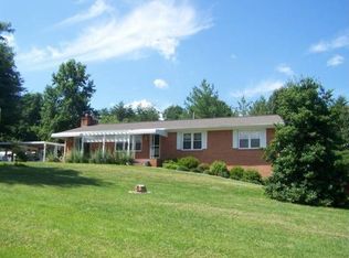 10653 Dickerson Mill Rd, Moneta, VA 24121