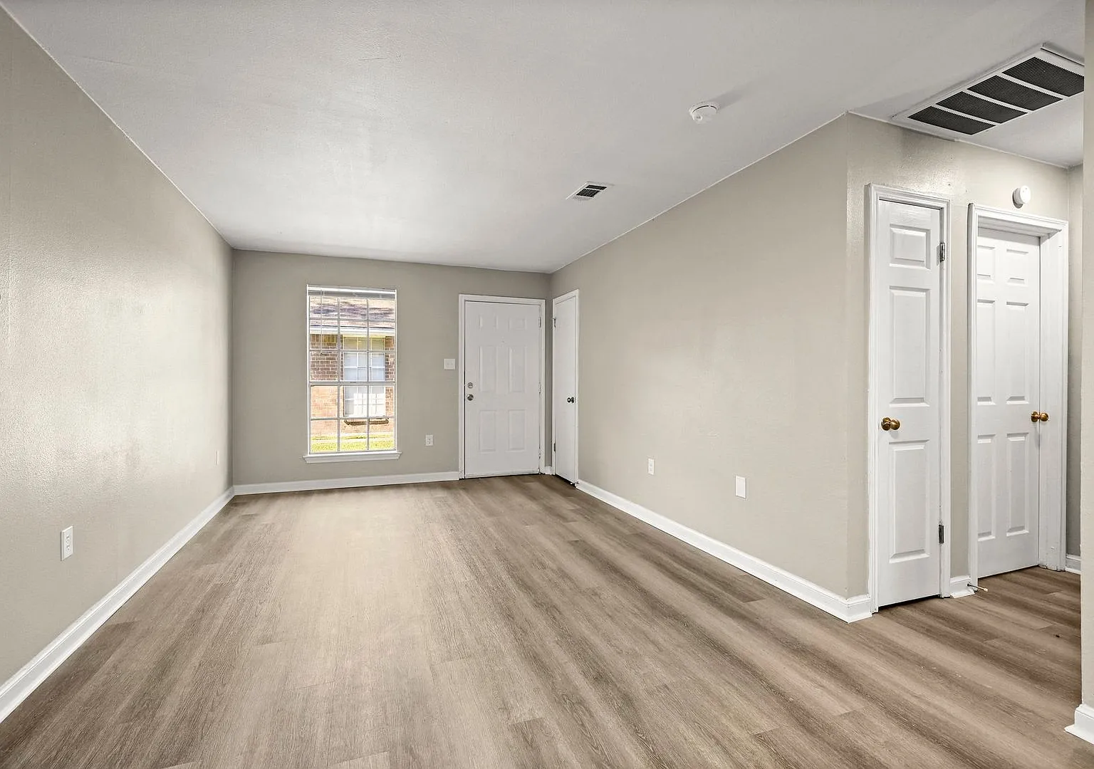 12023 Roddy 2 BR 1 Bath Remodel!! $1150 — Photo 2