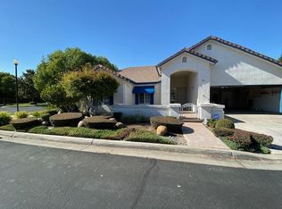 904 E Green Acres Dr, Fresno, CA
