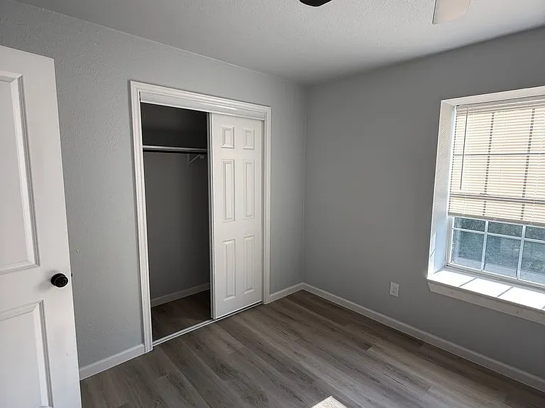 4004 Scruggs Dr — Photo 10