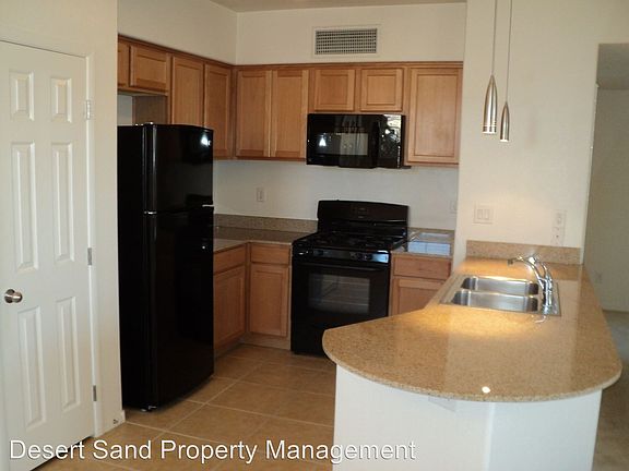 3rd image of 50 Aura De Blanco St Unit 7201