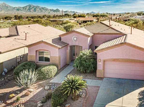 545 W Calle Artistica, Green Valley, AZ 85614