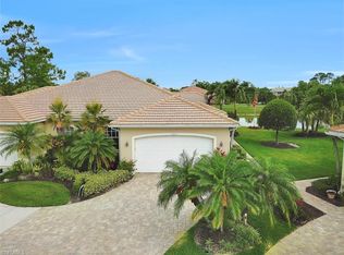 12679 Fox Ridge Dr, Bonita Springs, FL 34135