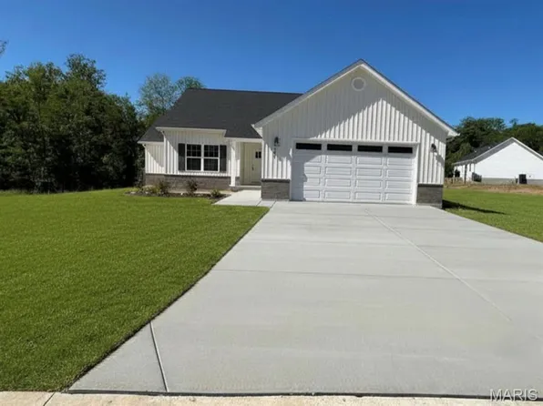841 Lake Hollow Ct, Labadie, MO 63055