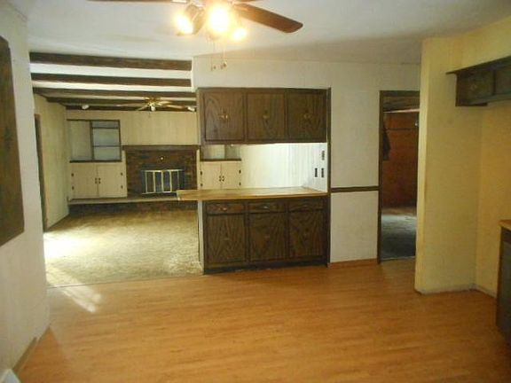 Kitchen - Family Room
