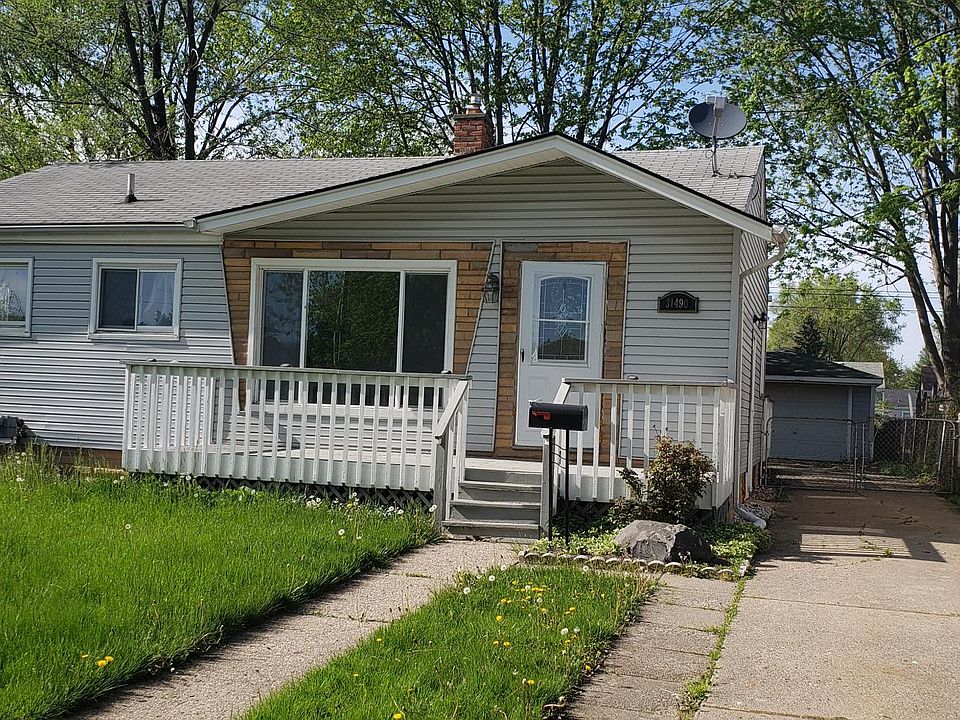 1st image of 31490 Hazelwood St